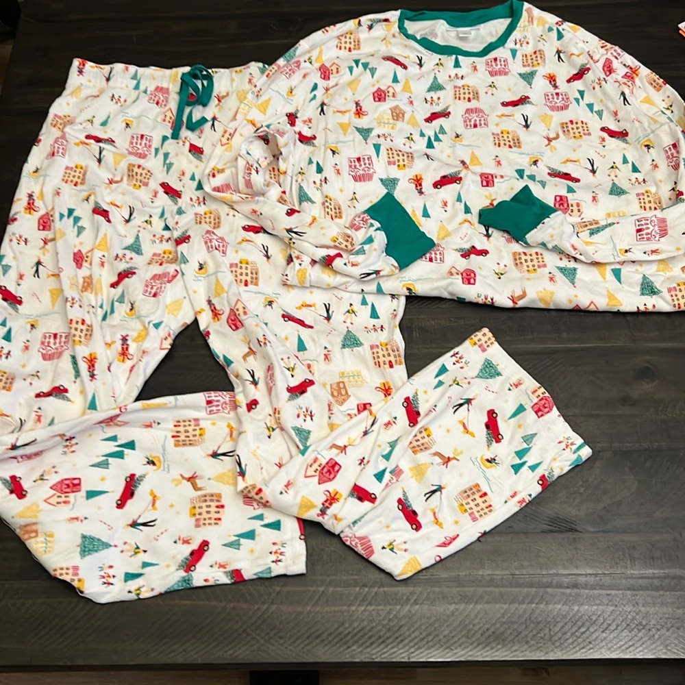 LC Lauren Conrad Pajama Set Size XL  Holiday Christmas Men’s